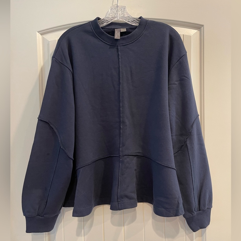 Sweaty Betty Sweatshirt. Size L. Excellent condition. Navy Blue